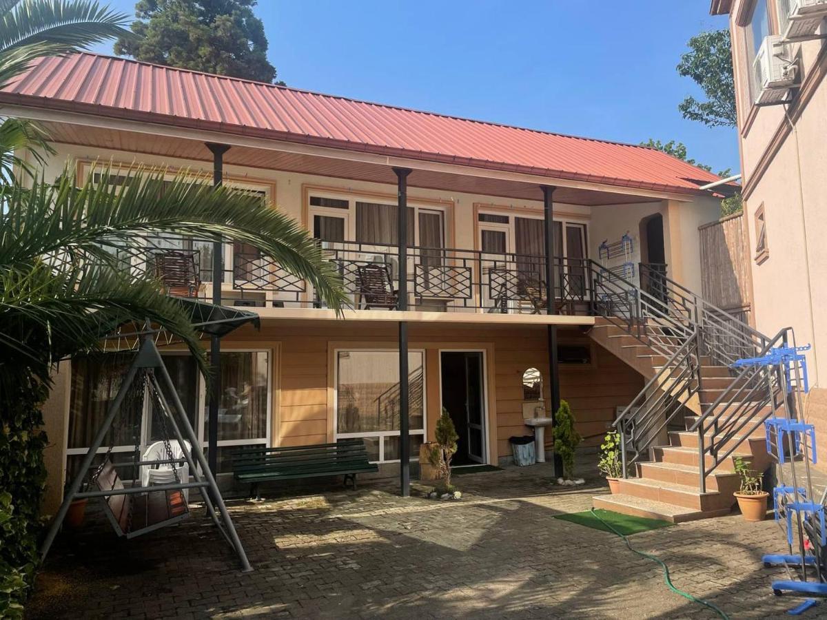 Guest House Nino Makhinjauri Dış mekan fotoğraf