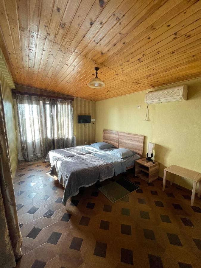 Guest House Nino Makhinjauri Dış mekan fotoğraf