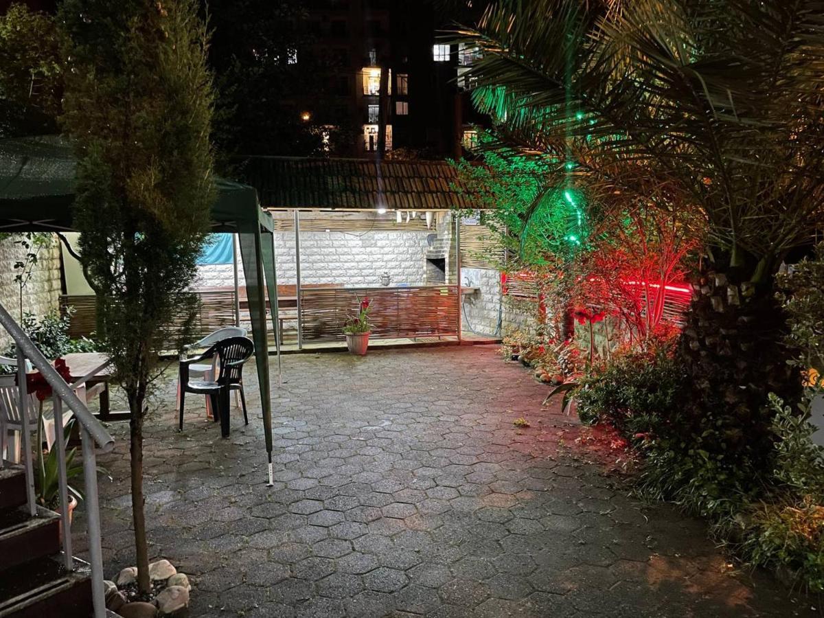 Guest House Nino Makhinjauri Dış mekan fotoğraf