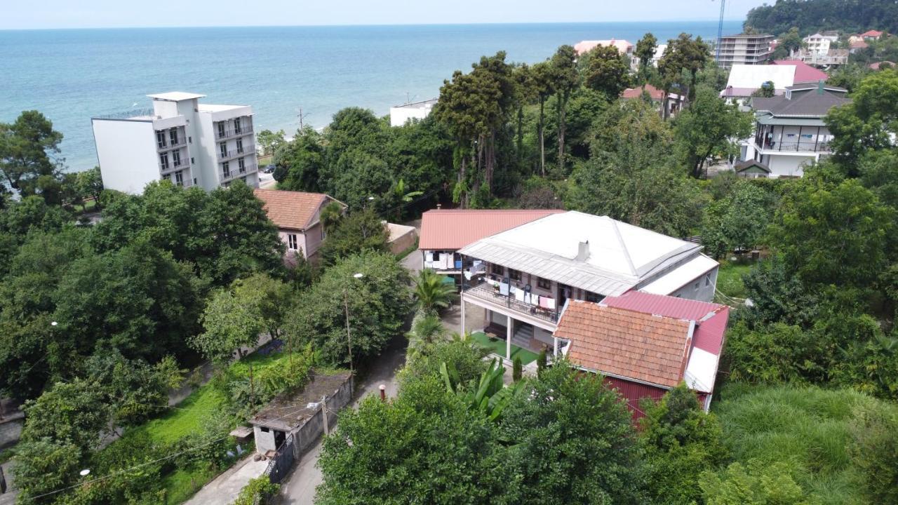 Guest House Nino Makhinjauri Dış mekan fotoğraf
