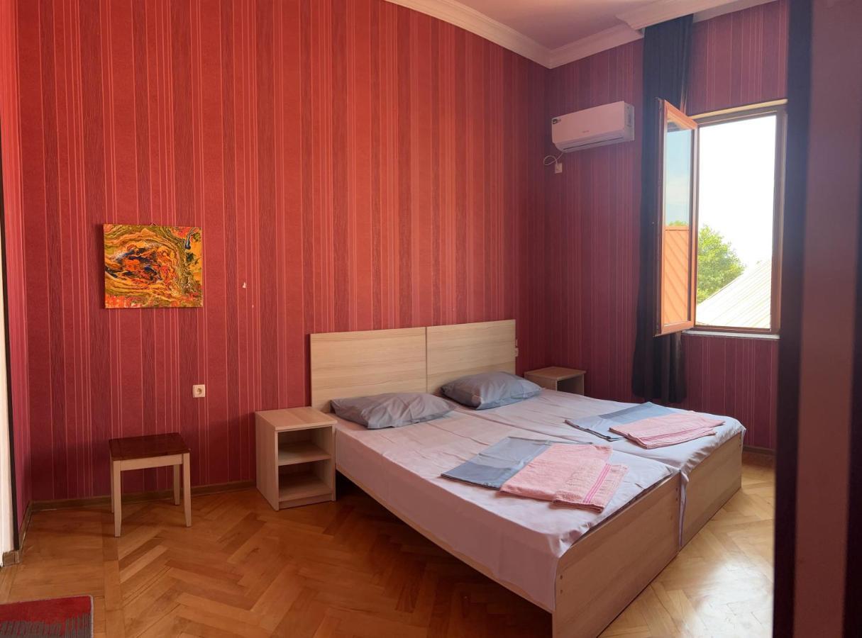 Guest House Nino Makhinjauri Dış mekan fotoğraf