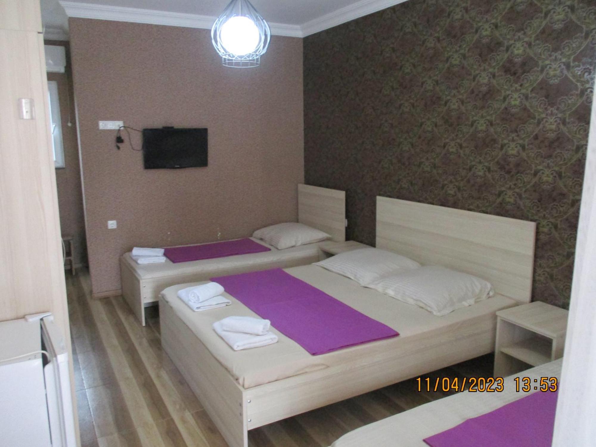 Guest House Nino Makhinjauri Oda fotoğraf