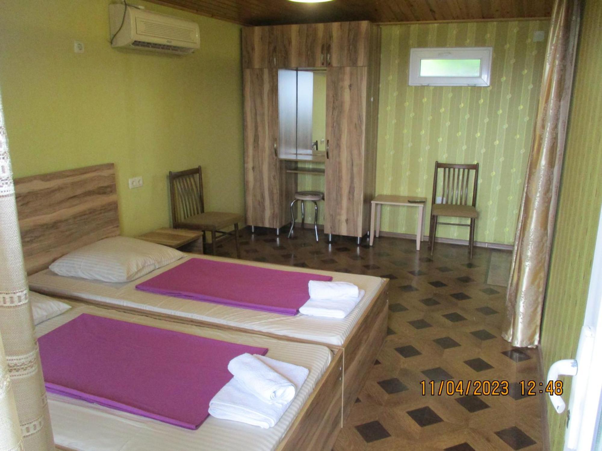 Guest House Nino Makhinjauri Oda fotoğraf