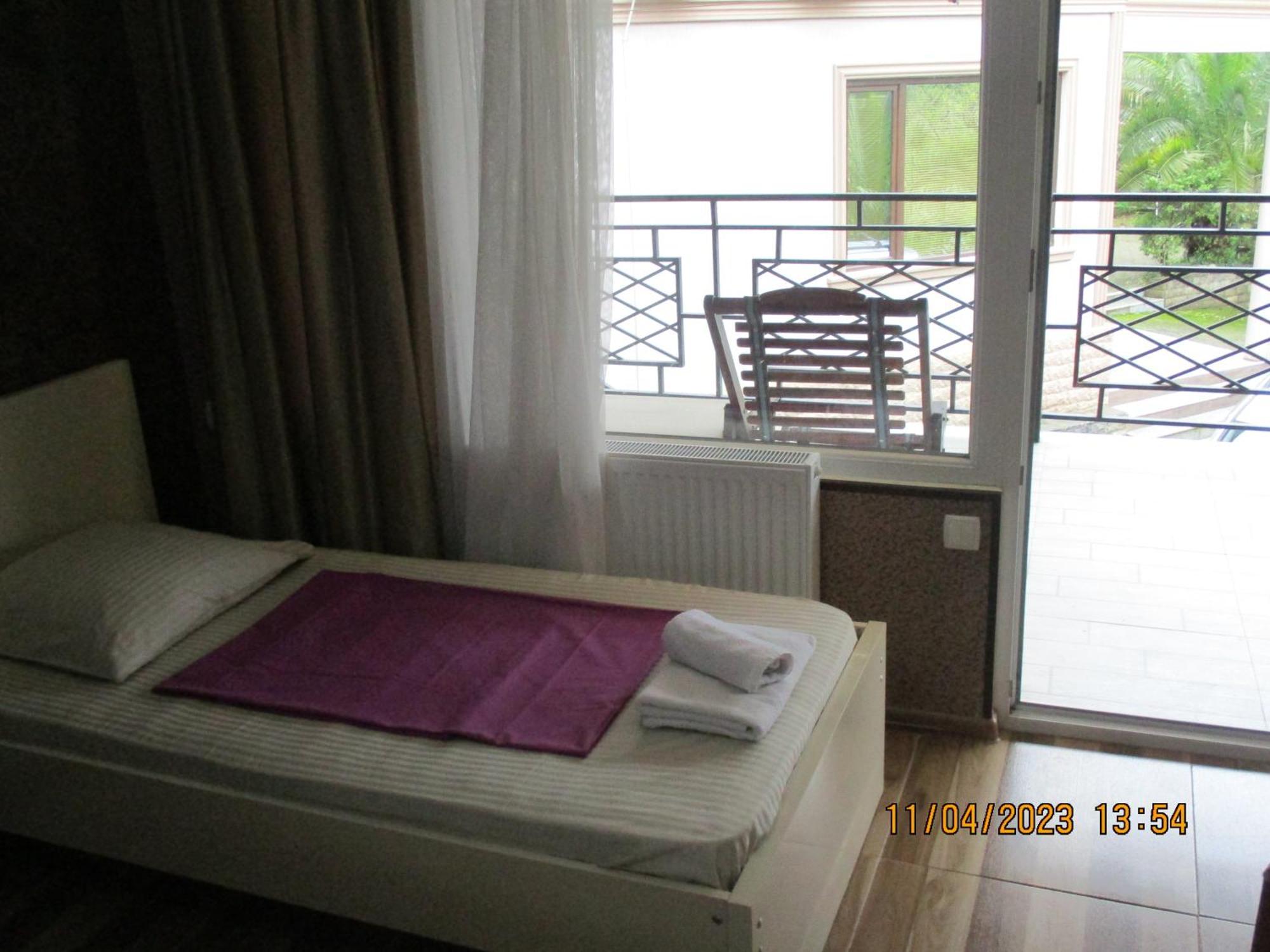 Guest House Nino Makhinjauri Oda fotoğraf